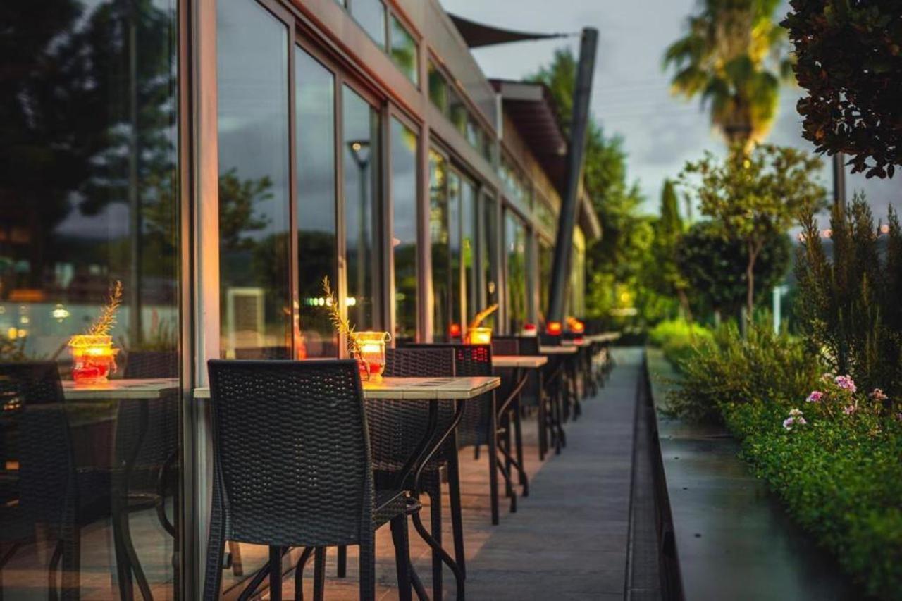 Latchi Escape Hotel And Suites Polis Ngoại thất bức ảnh