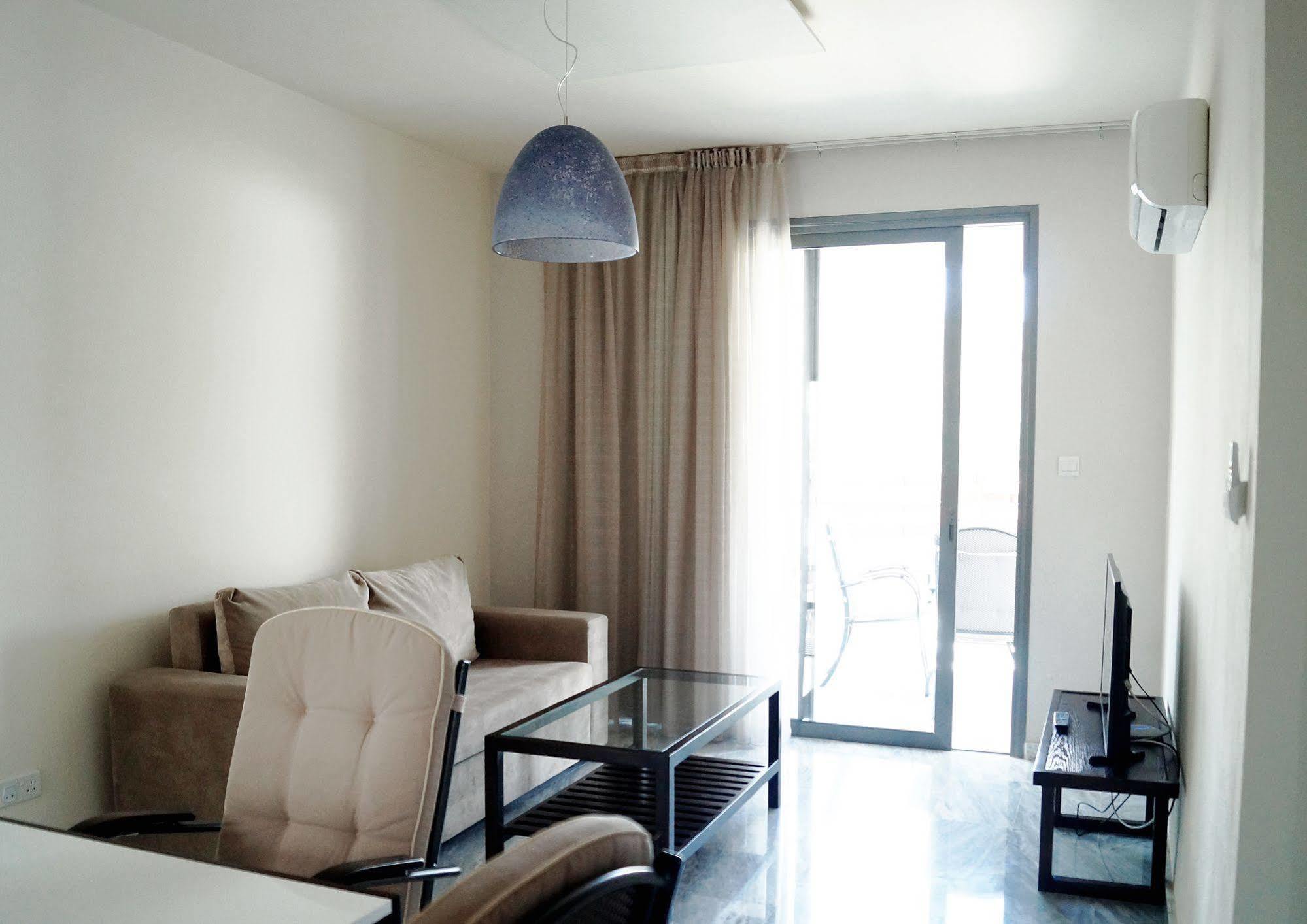 Latchi Escape Hotel And Suites Polis Ngoại thất bức ảnh