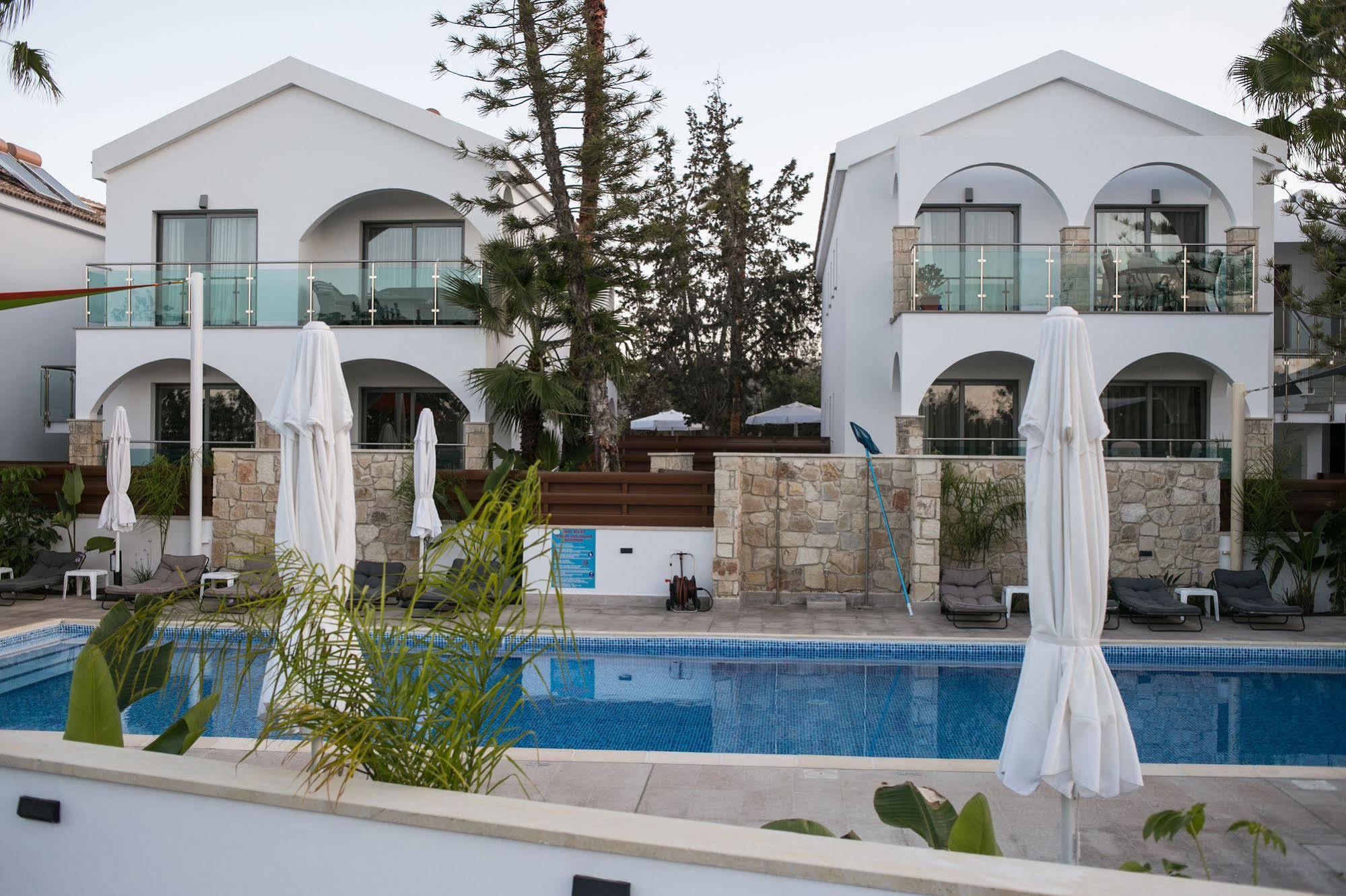 Latchi Escape Hotel And Suites Polis Ngoại thất bức ảnh